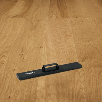 Installation tools for wooden flooring